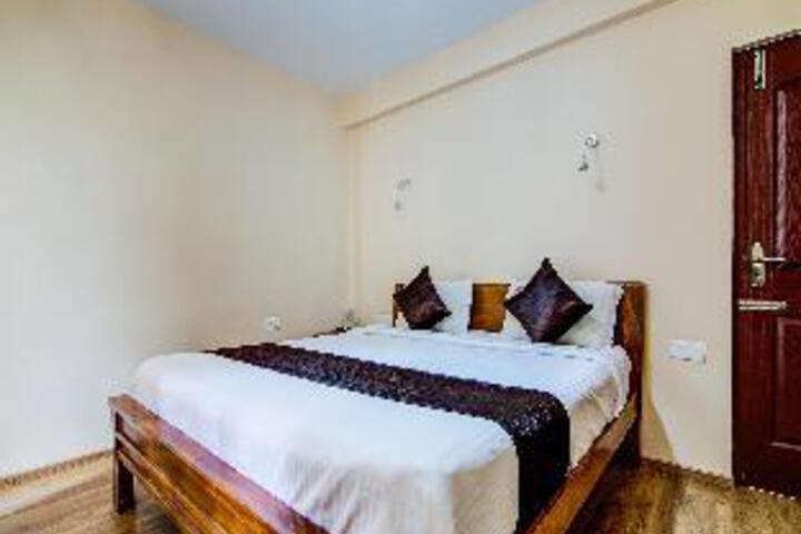 Room 18 of 23