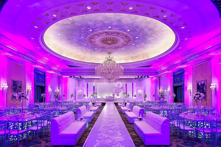 Ballroom/Hall 86 of 103