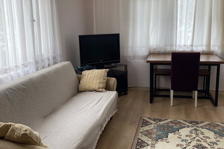 Room 16 of 25