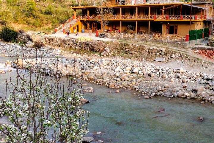 ShivAdya Tirthan - Boutique Hotel in Tirthan Valley