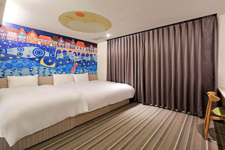 Room 2 of 45