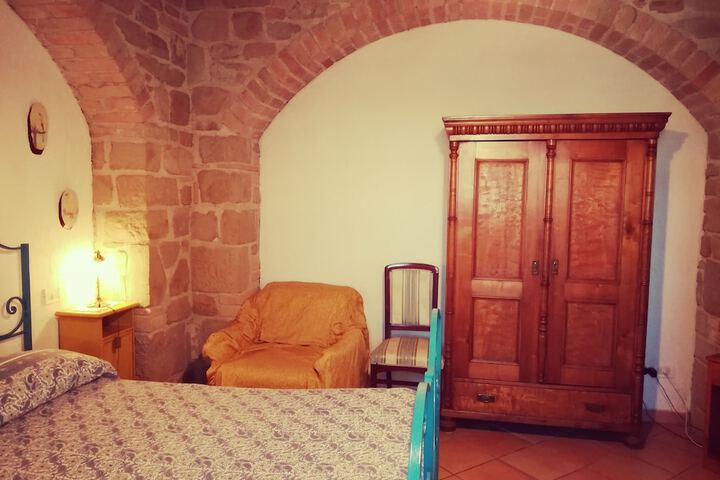 Room 86 of 100