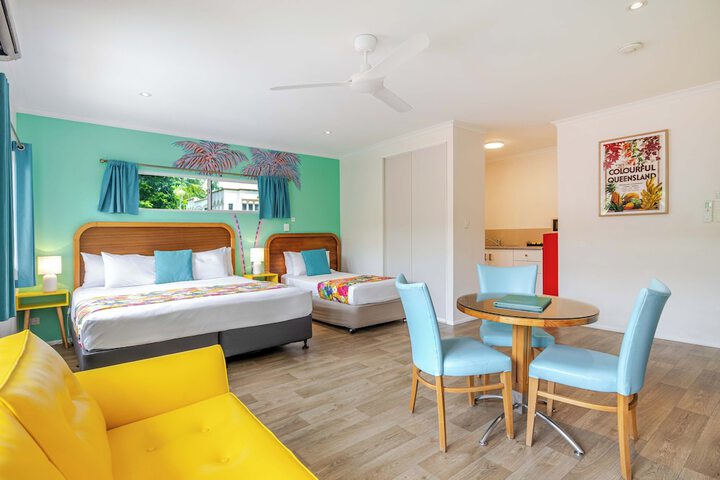 Room 21 of 47