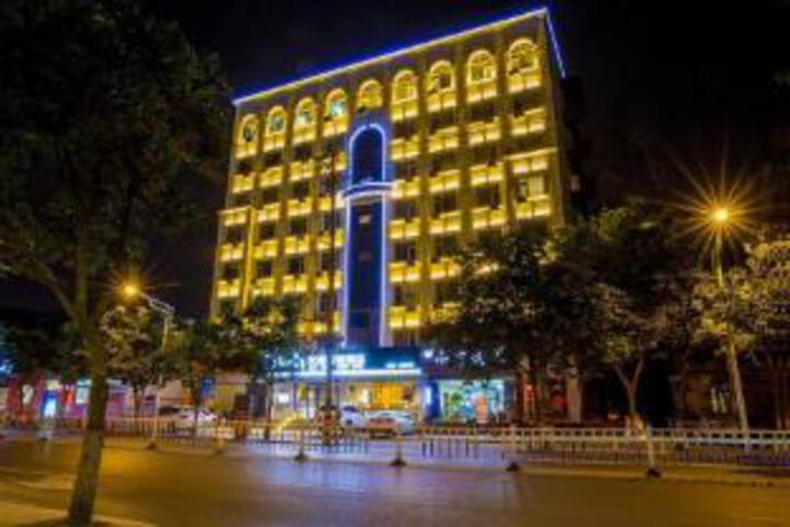 Linfen grey whale Intelligent Hotel (Pingyang Plaza store)