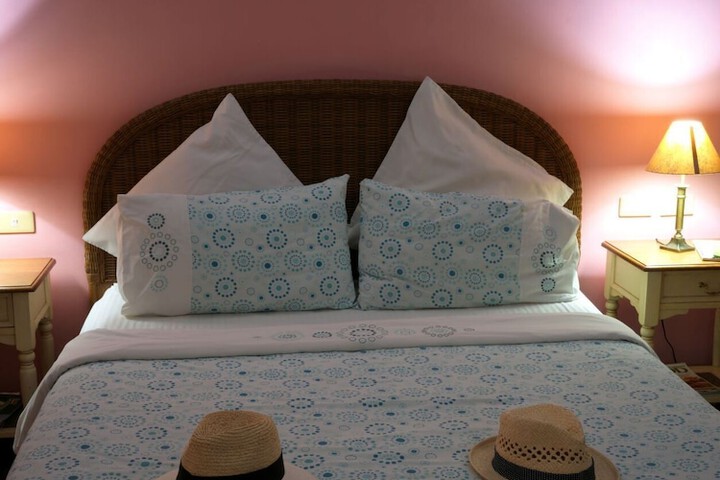 Room 8 of 31