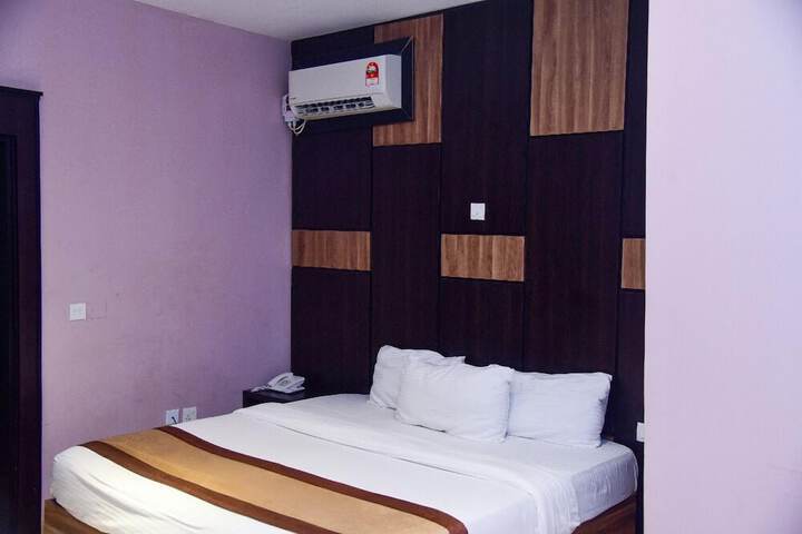 Room 21 of 78