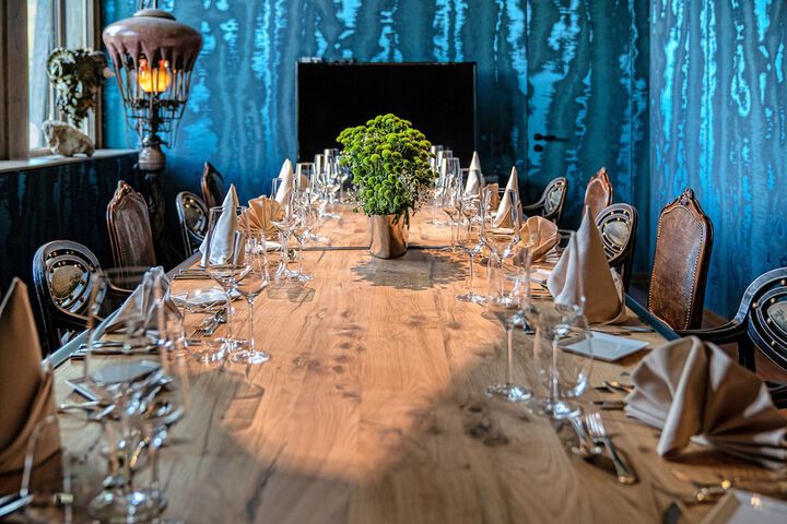 Dining 63 of 126