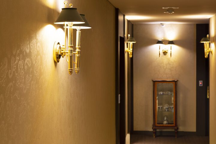 Ballroom/Hall 23 of 33
