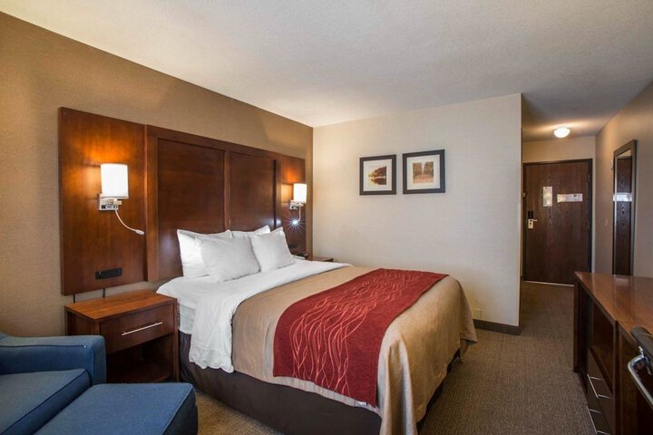 Room 15 of 27
