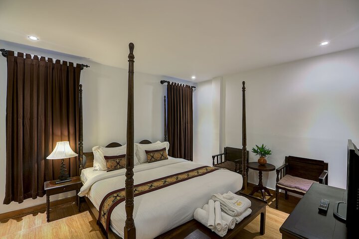Room 20 of 38