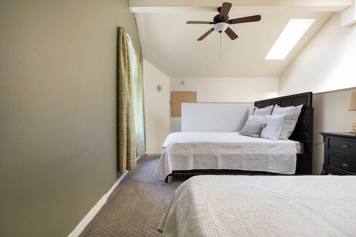 Room 21 of 86