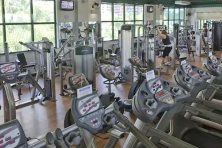 Hotel with Gym