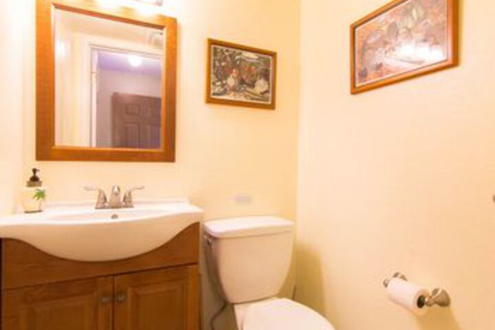 Room 4 of 43