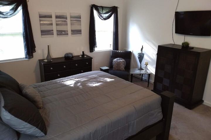 Room 7 of 150