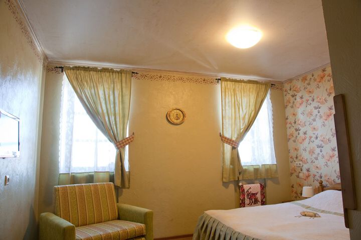 Room 19 of 66