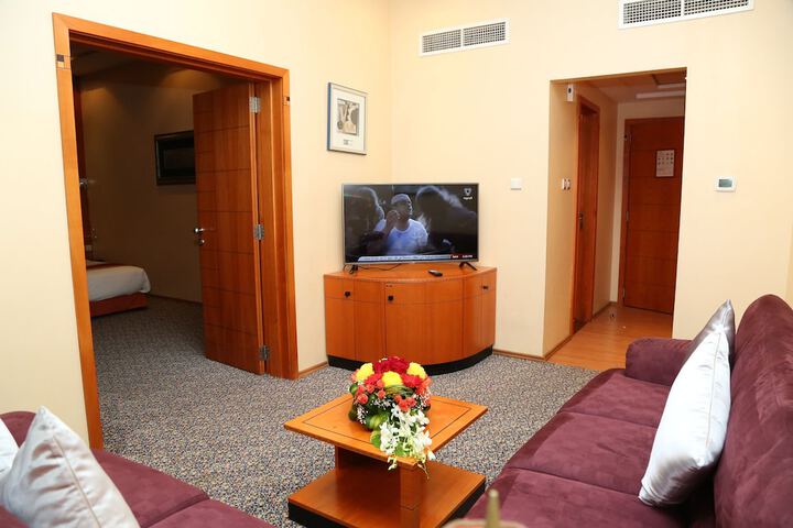 Room 28 of 45
