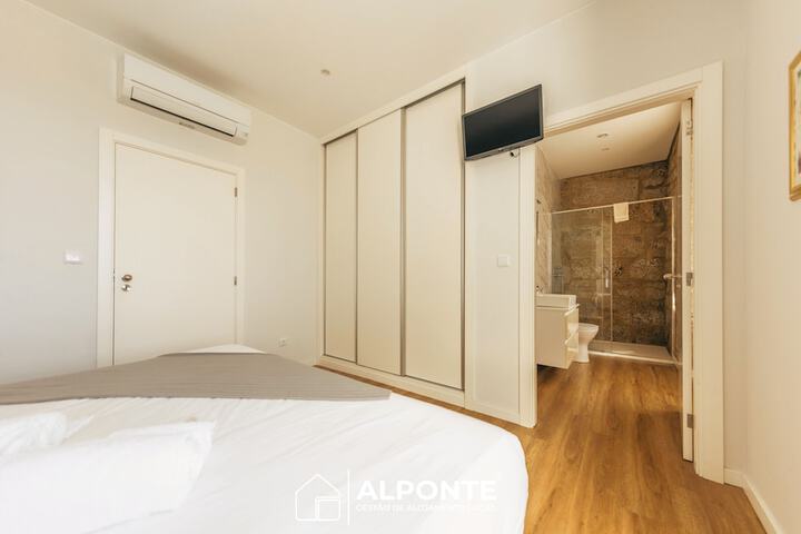 Room 13 of 44