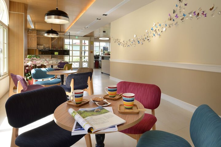 Executive lounge