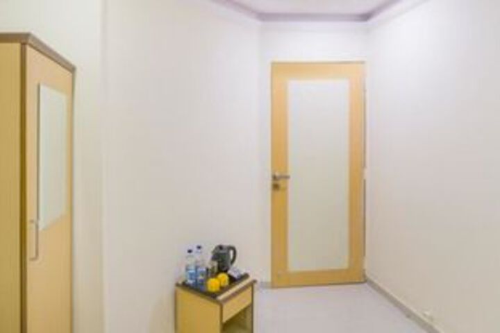 Room 22 of 31
