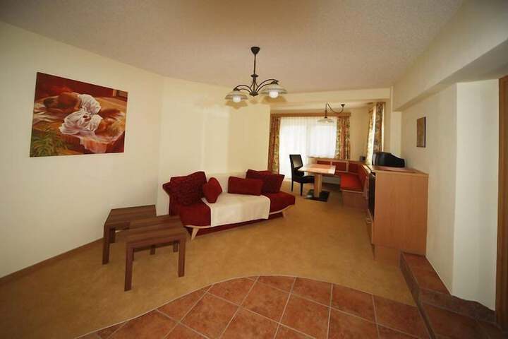 Room 45 of 87