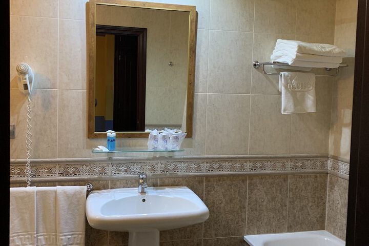 Room 19 of 31