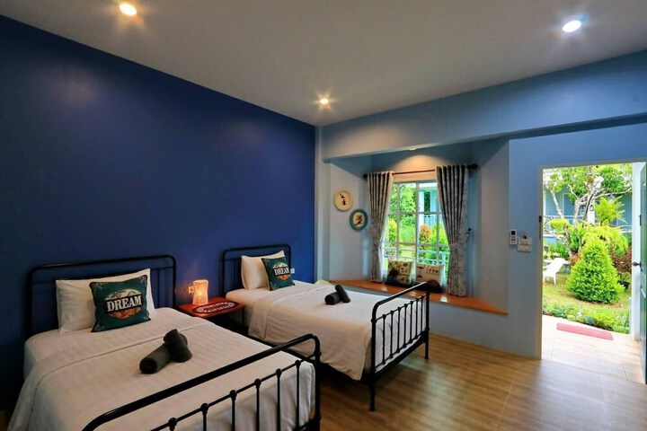Room 14 of 53