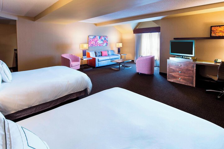 Room 12 of 34