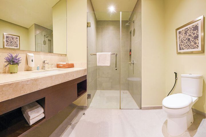 Room 30 of 52