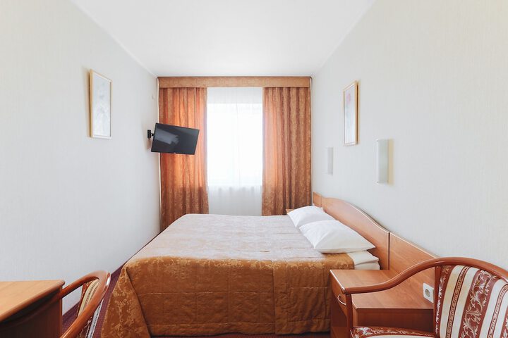 Room 18 of 88