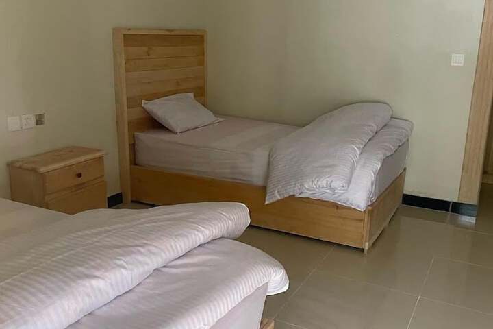Room 20 of 26