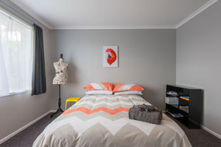 Room 110 of 222