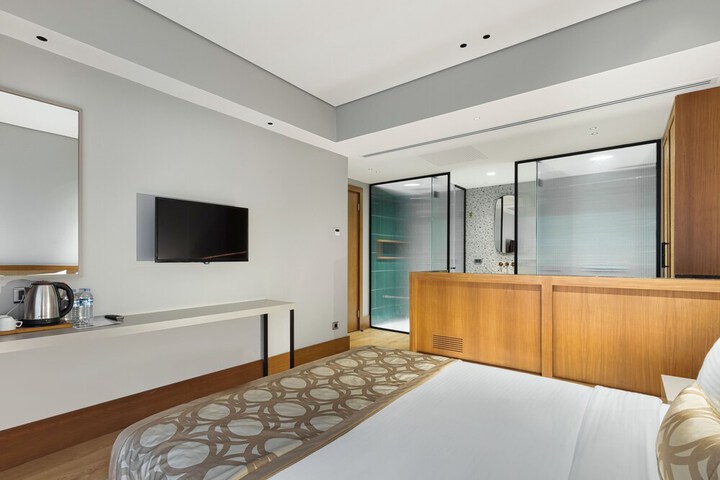 Room 7 of 41