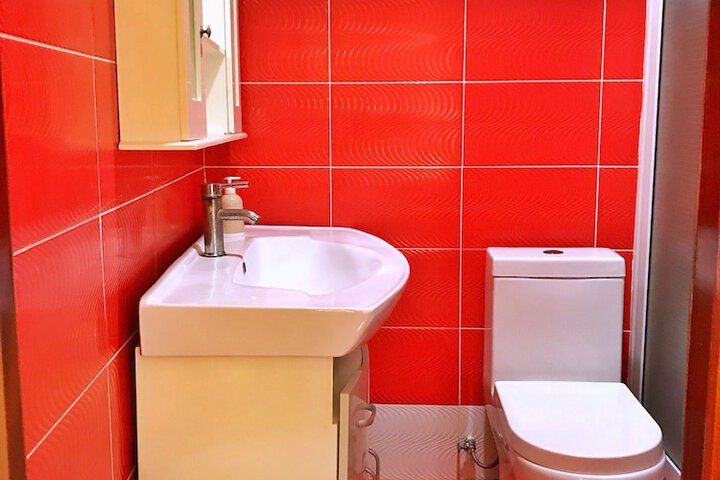 Room 5 of 29
