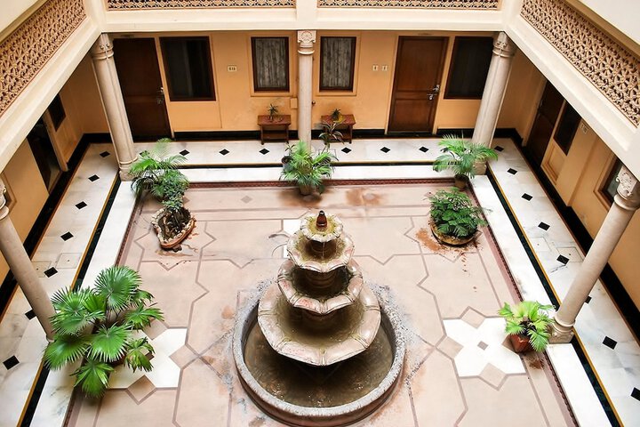 Hotel Exterior 159 of 183