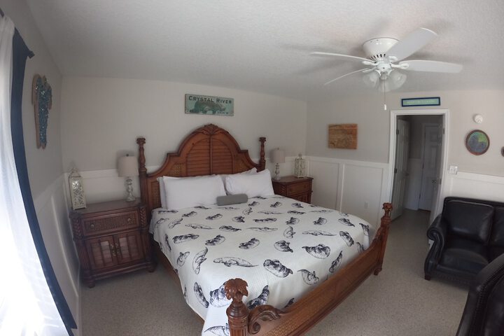 Room 5 of 86