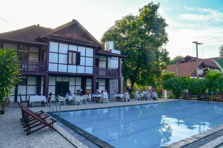 Pool 6 of 11