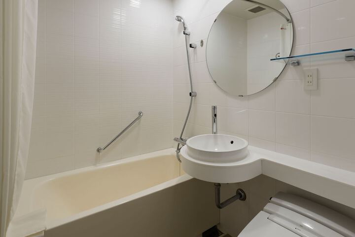 Clean Restrooms
