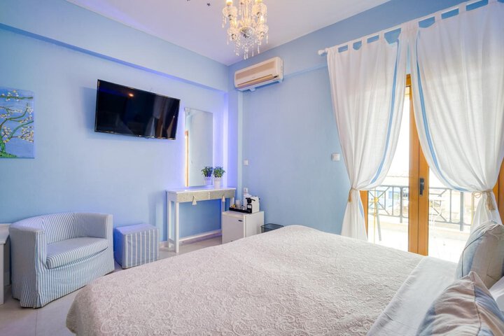 Room 15 of 58