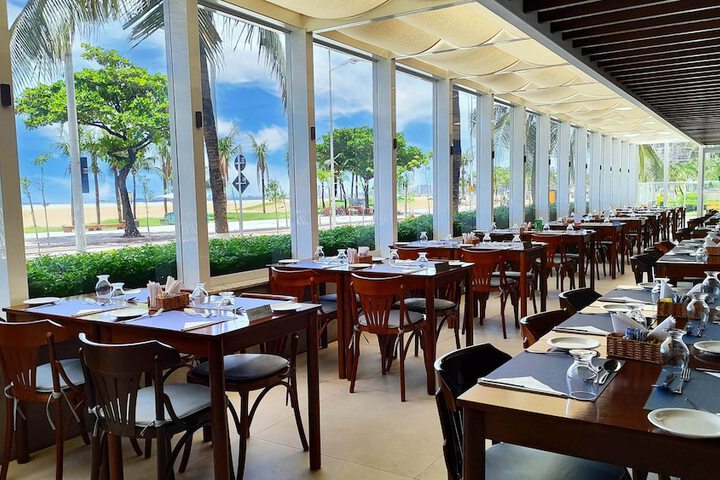 Dining 83 of 137