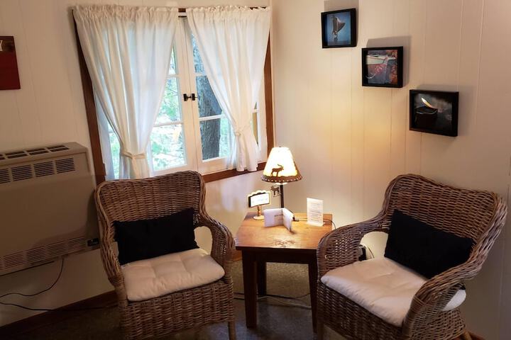 Room 110 of 215