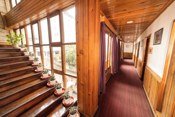 Hotel Interior 156 of 181