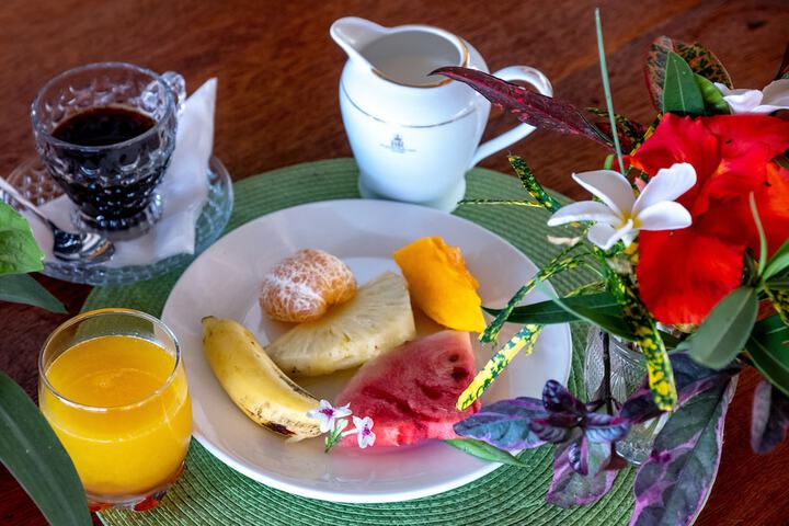 Breakfast/Coffee Service 32 of 40