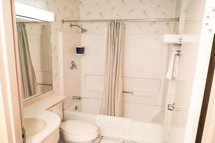 Clean Restrooms