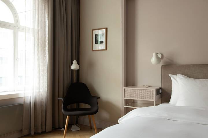 Room 49 of 115