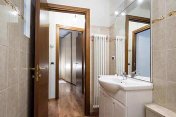 Room 3 of 15