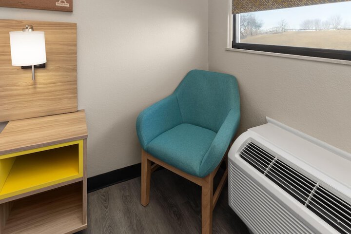 Room 14 of 46
