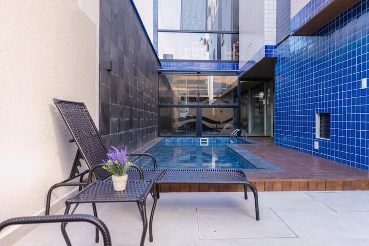 Pool 238 of 269
