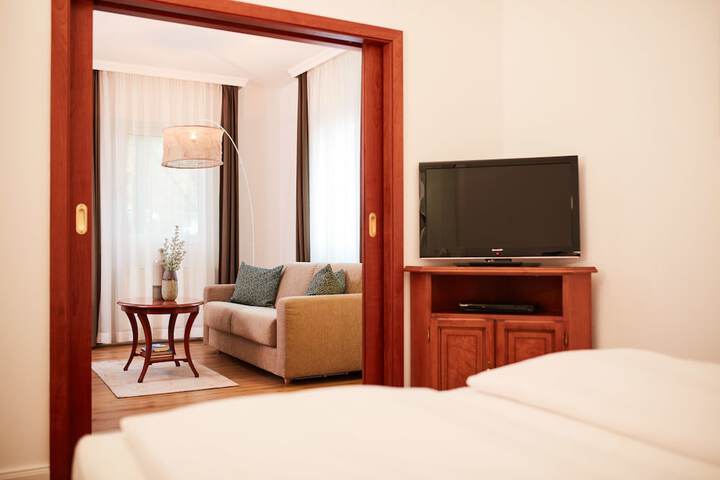 Room 45 of 105