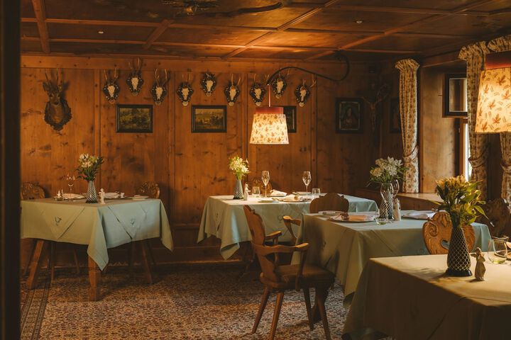 Dining 116 of 172