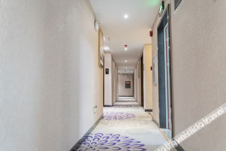 Hotel Interior 13 of 29
